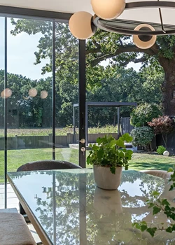 Sliding Doors